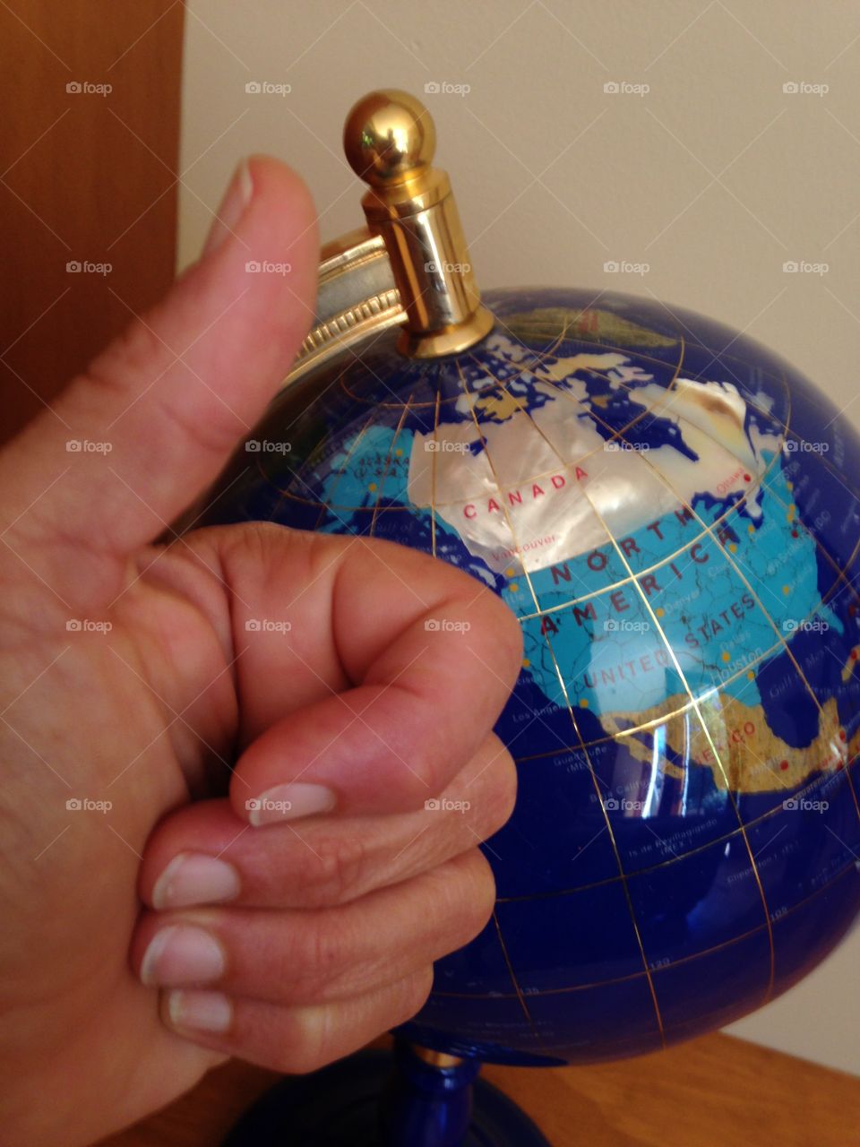 Thumbs up to north america