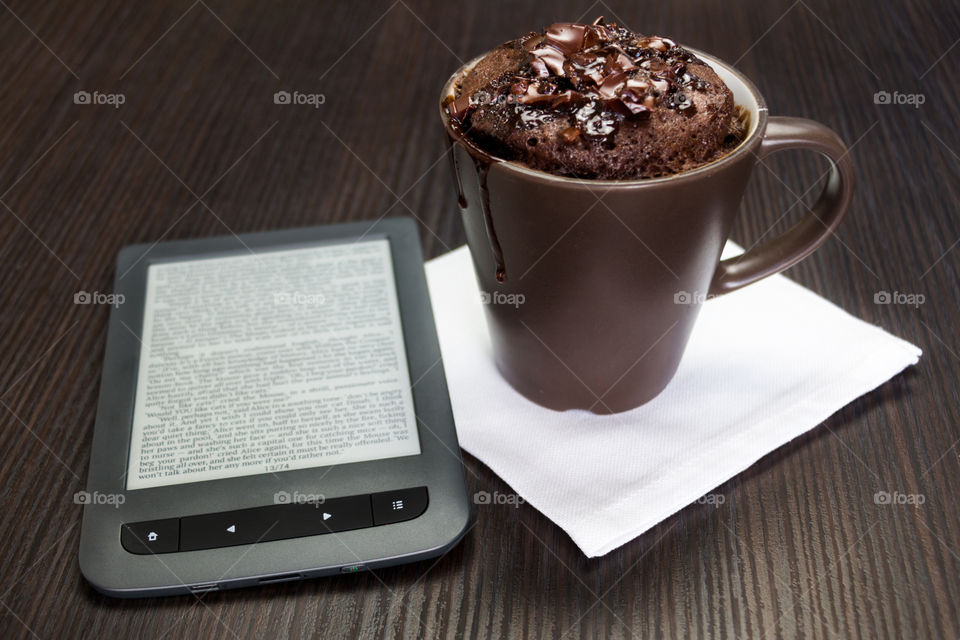 chocolate cupcake and eBook