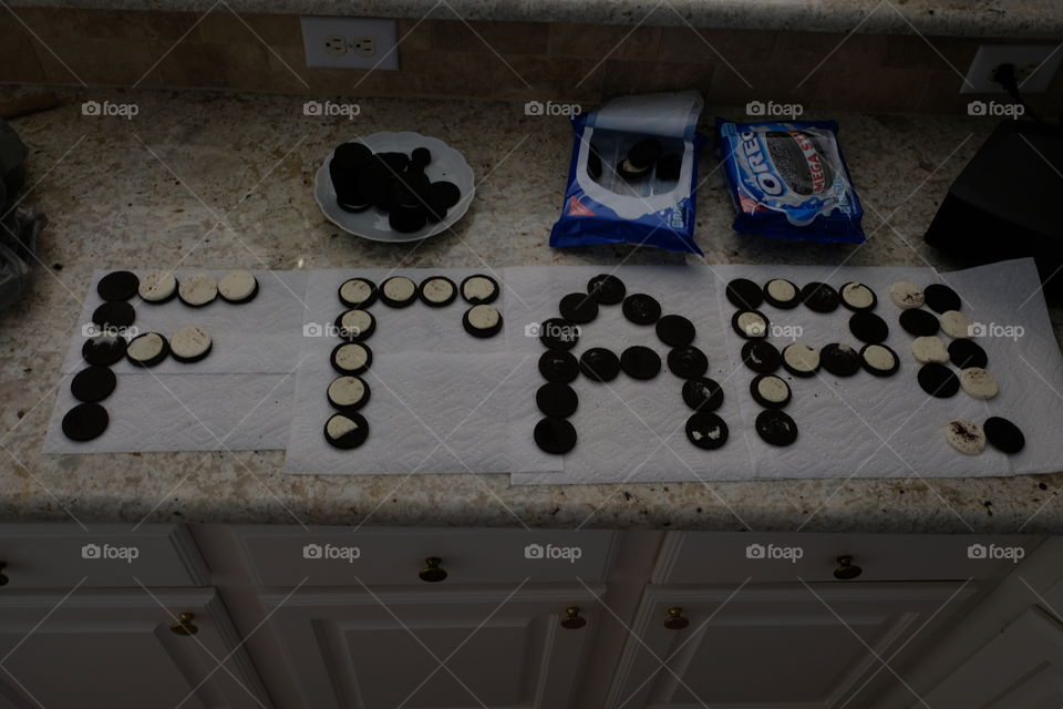 Someone ate the ‘O’, fun fun fun