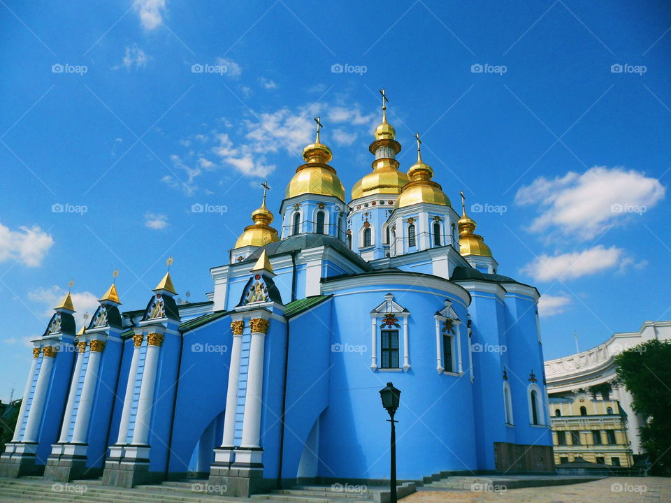 Mikhailovsky Zlatoverhii Monastery in the city of Kiev