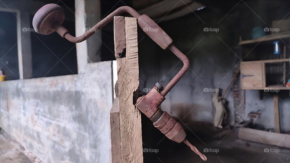 Vintage manual hand drill
Many carpenters used this simple tool in the past