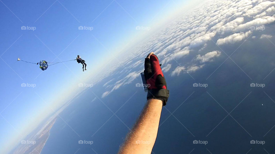 xtreme parachuting