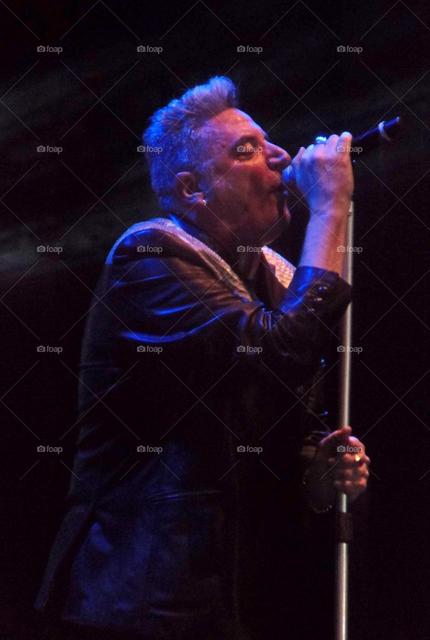 Actuación de Loquillo en León