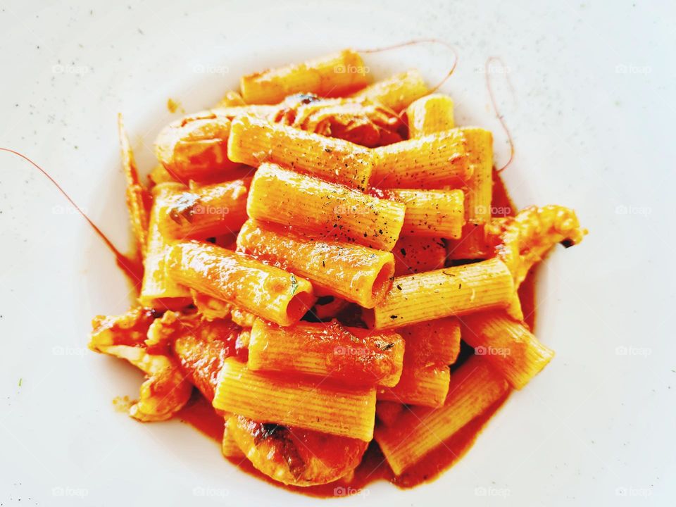 rigatoni with lobster sauce