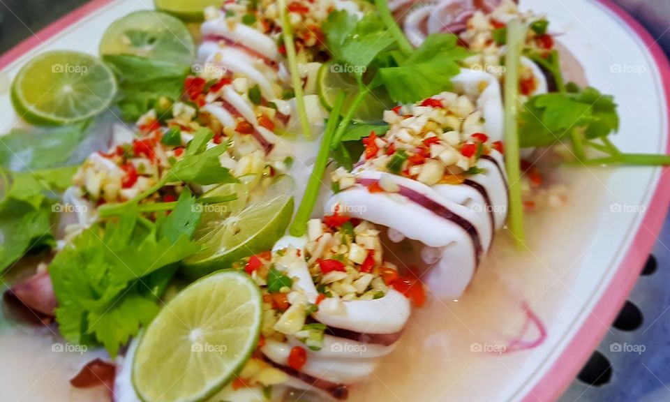 salad squid spicy