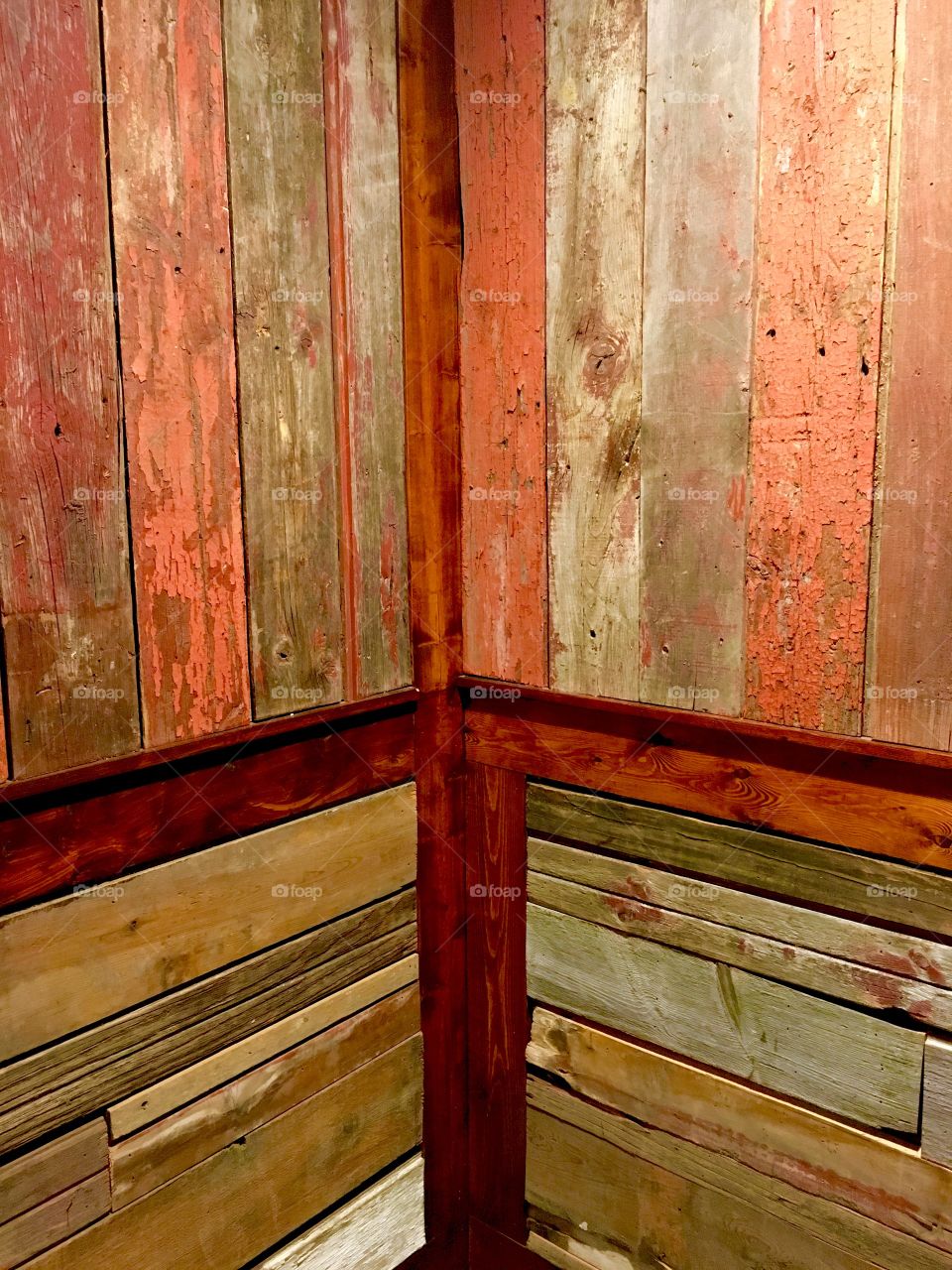 Texture in the corner