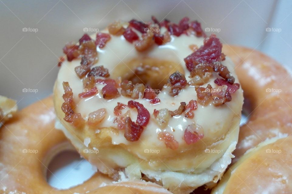 Bacon donut 
