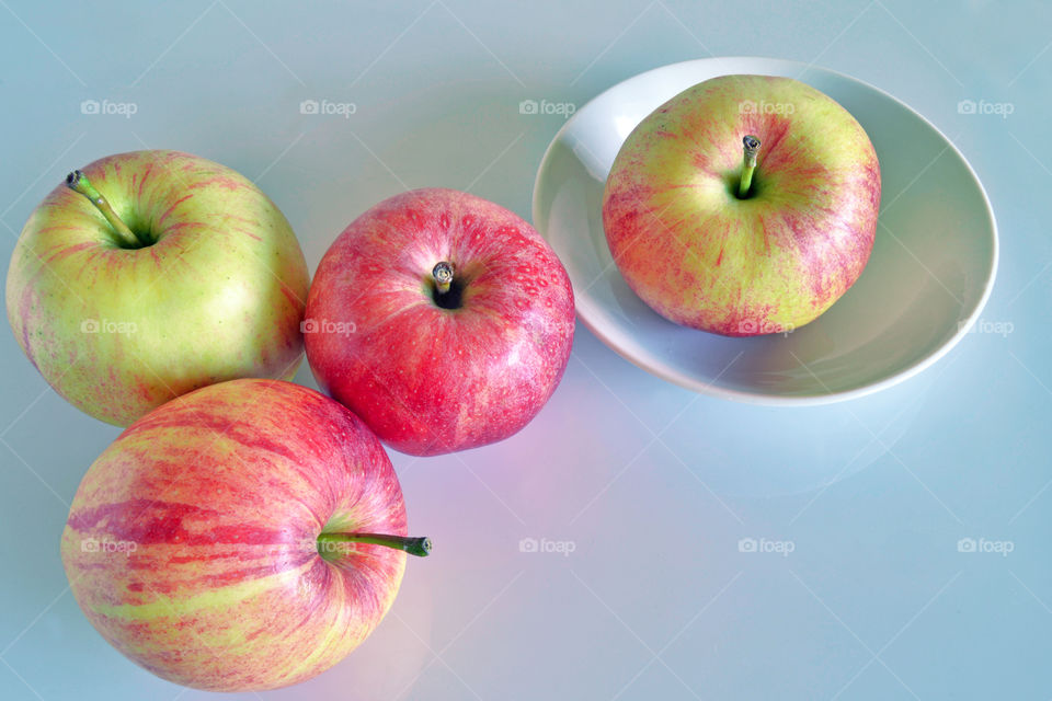 apples