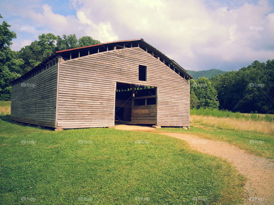 broadside barn