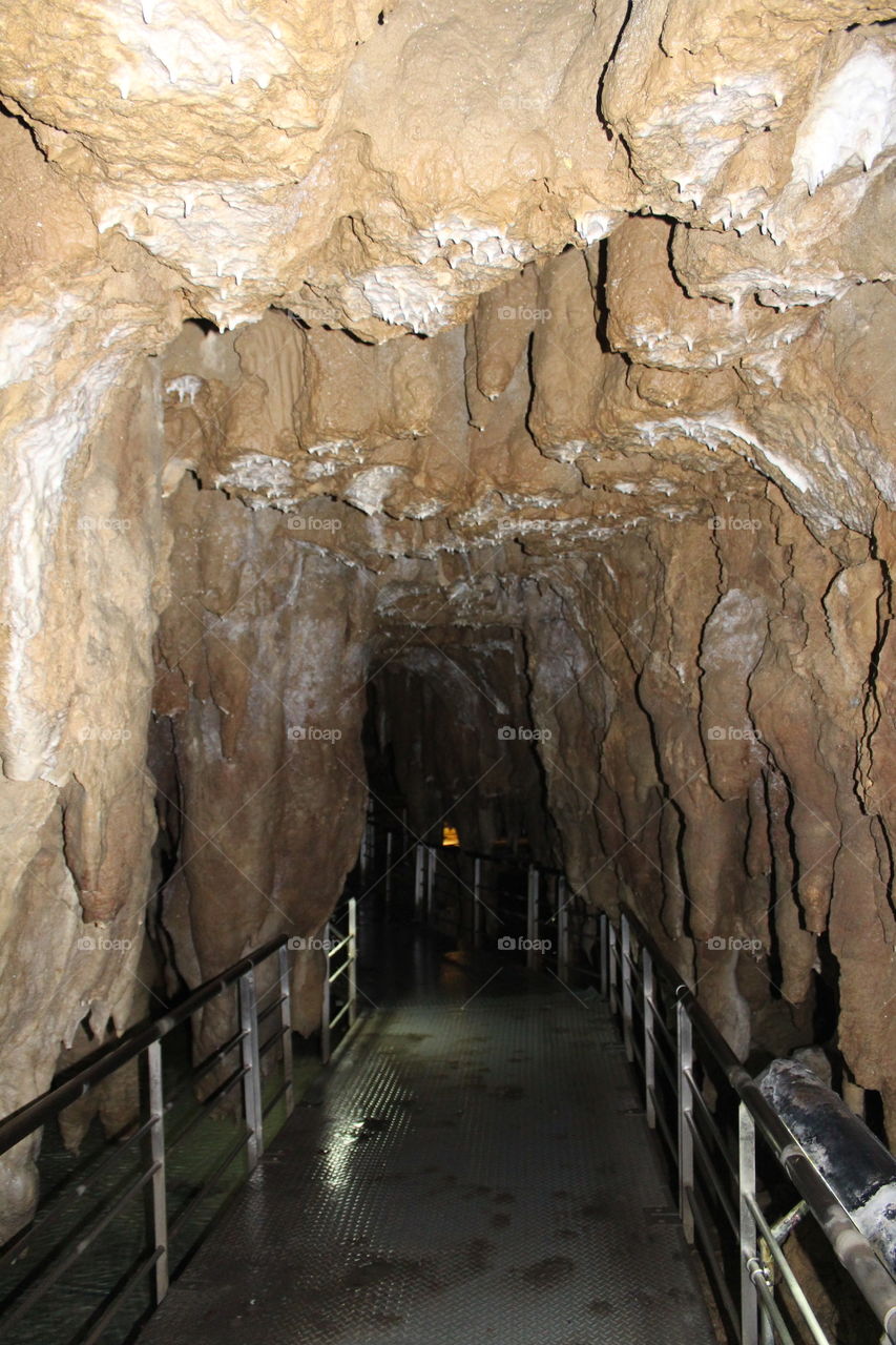 Cave pathways 