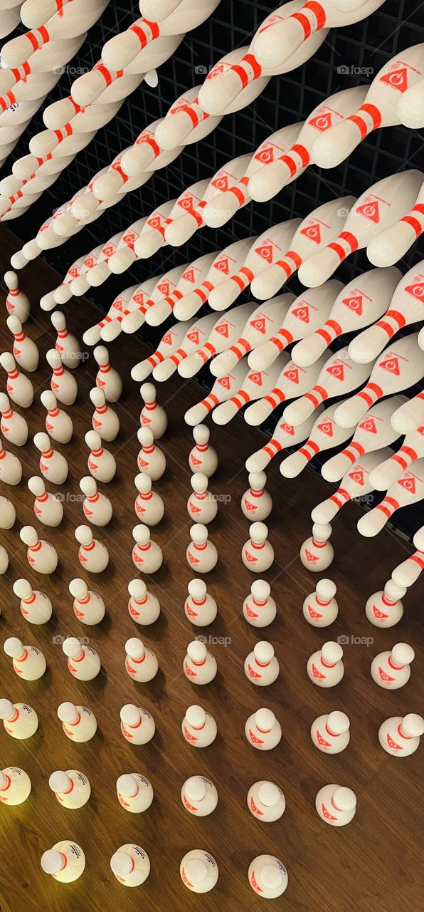 Bowling pins