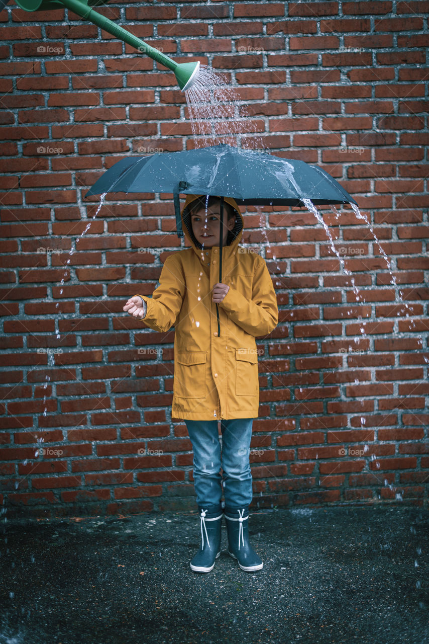 stay dry during fake spring time rain