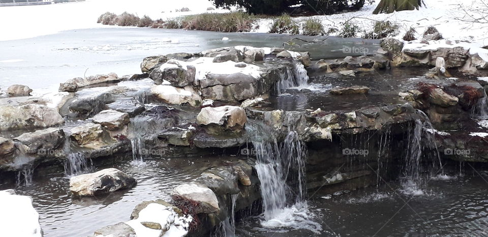 cour d'eau au parc Barbieux