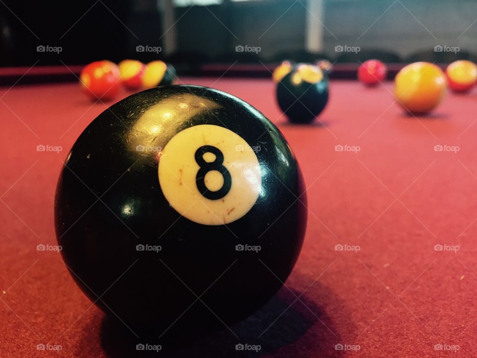 8 ball at a glance