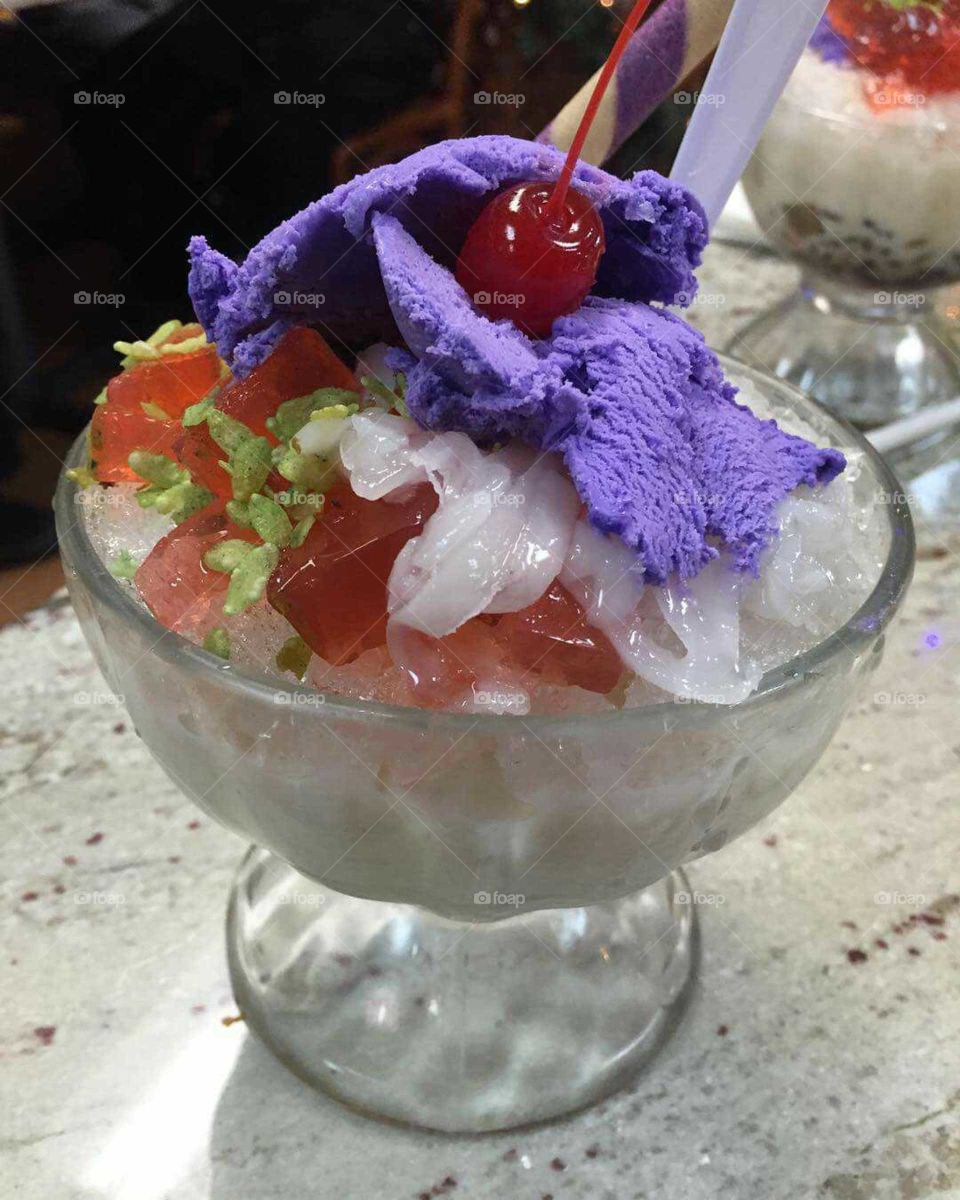 Halo Halo