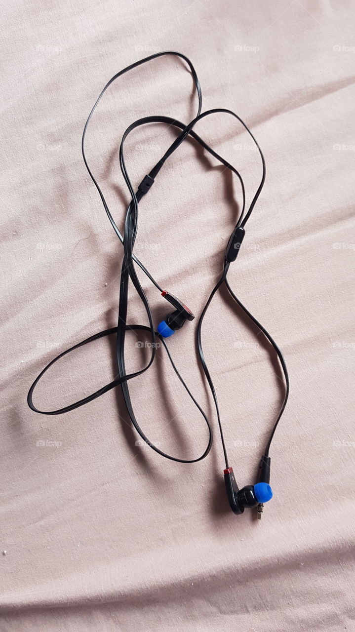 Budget headphones