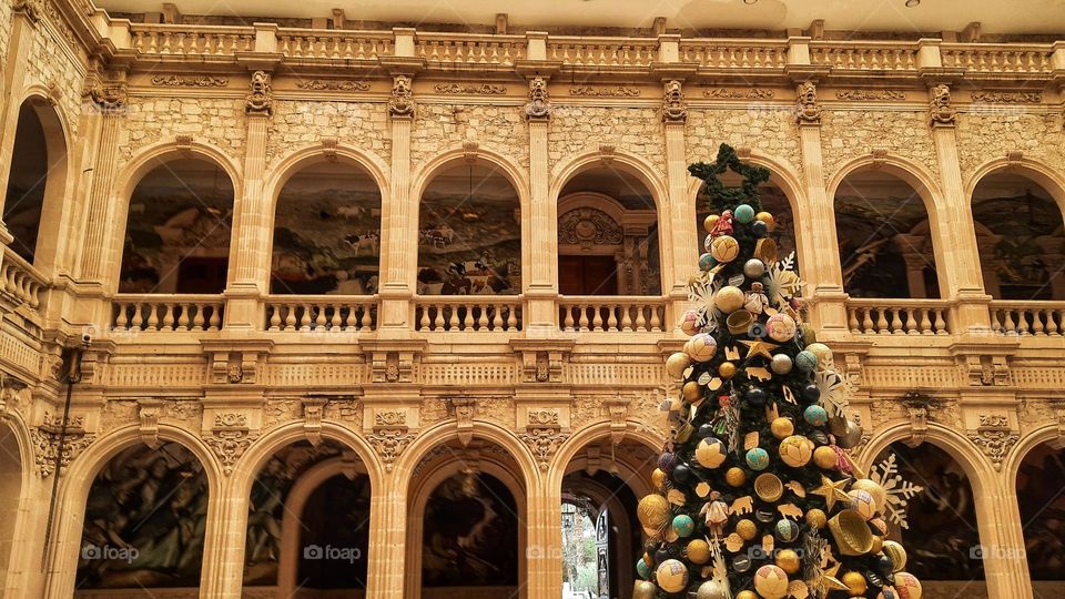 old building, building, old, bows, christmas tree, city, mural, spheres, colorful, minimalism