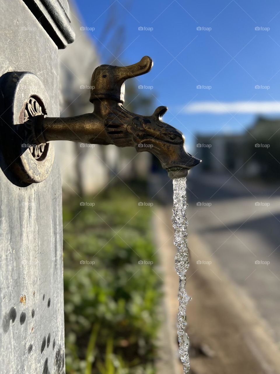 metal faucet