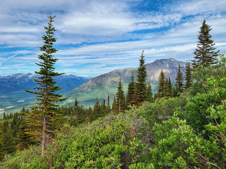 Mountainscape illuminated by the sunshine