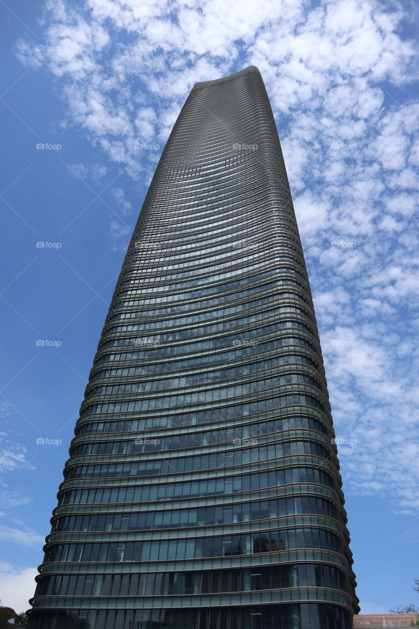 The building is straight into the sky