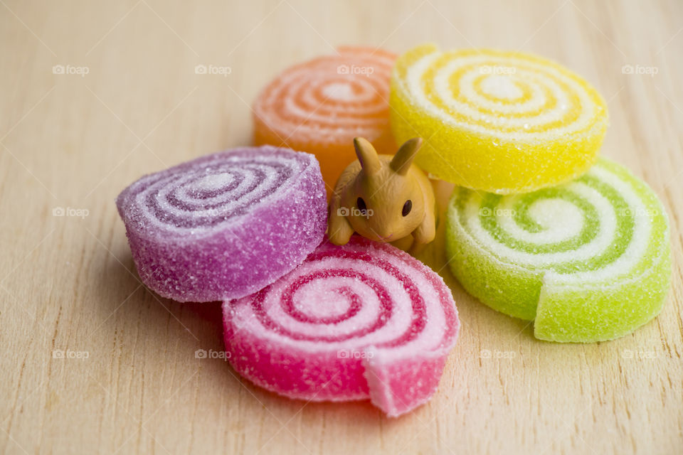 Miniature with  fruit jelly. 