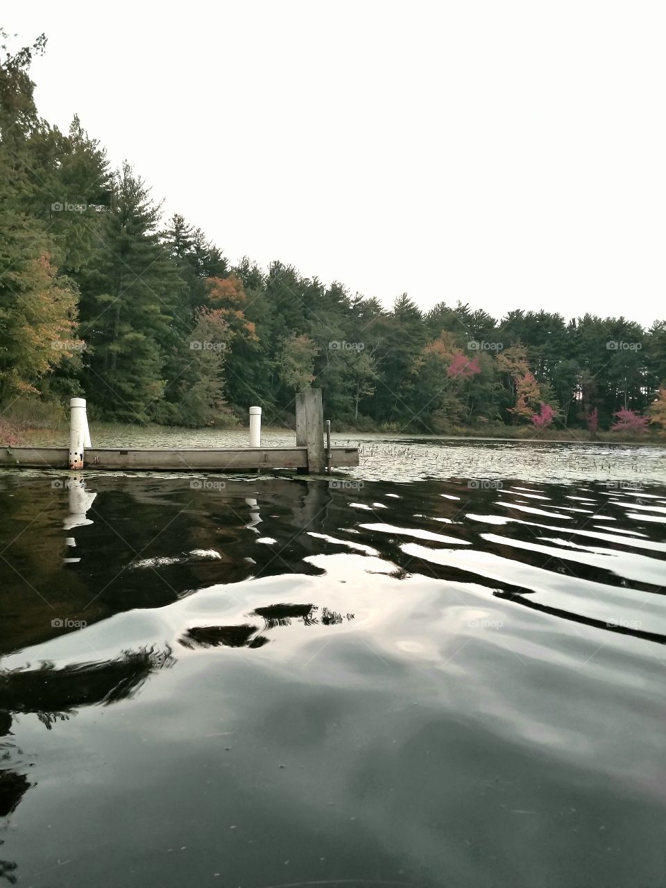 fall serenity lakeside in New England
