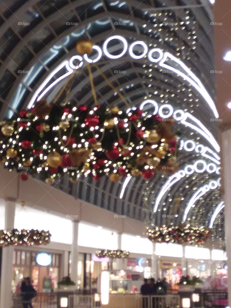 mall wreath