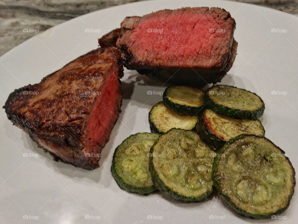 Medium Rare Steak With Zucchini
