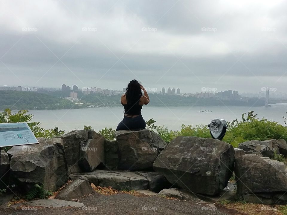 Overlooking the palisades cliffs