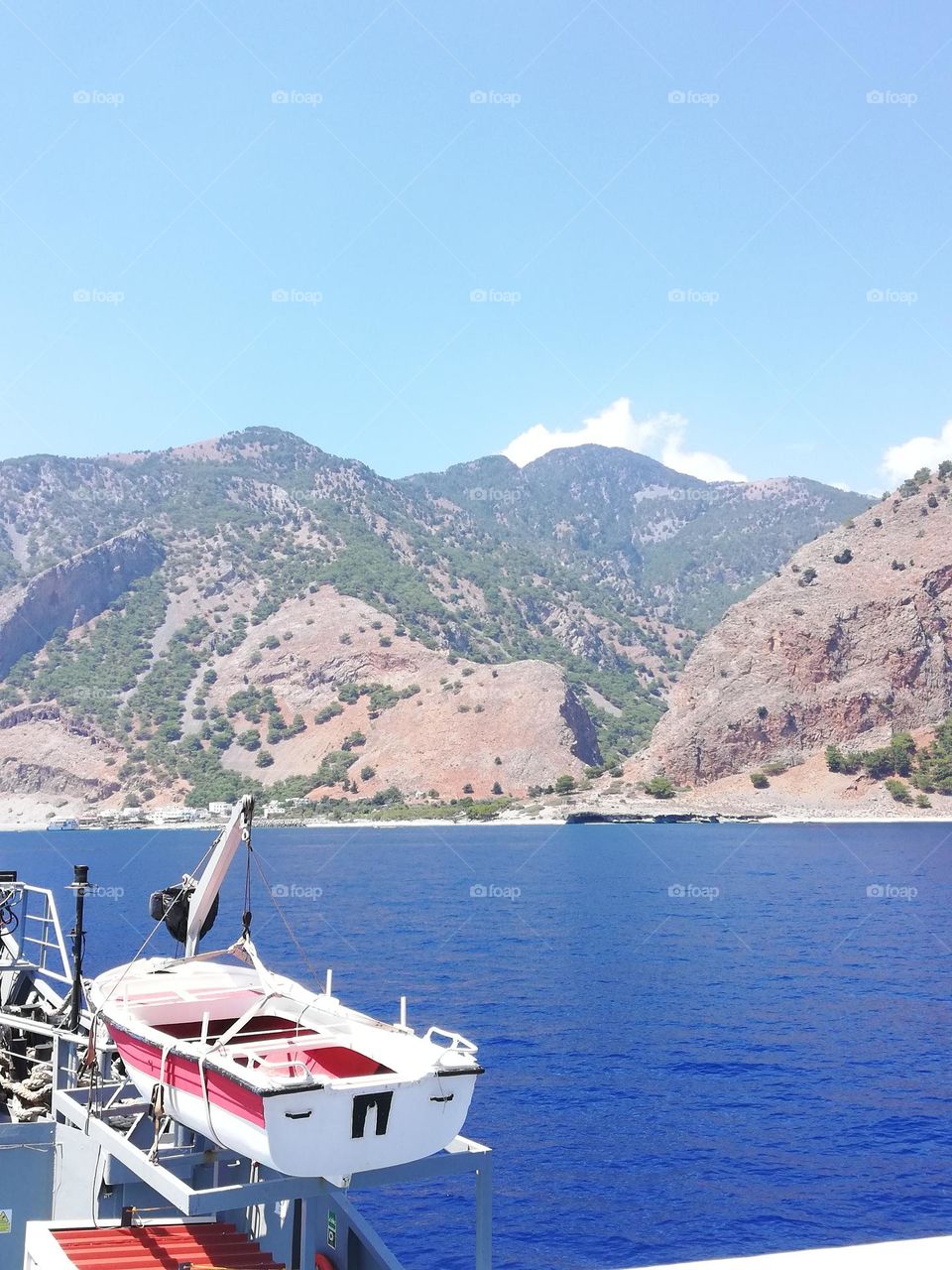 lifeboat against Greece cost