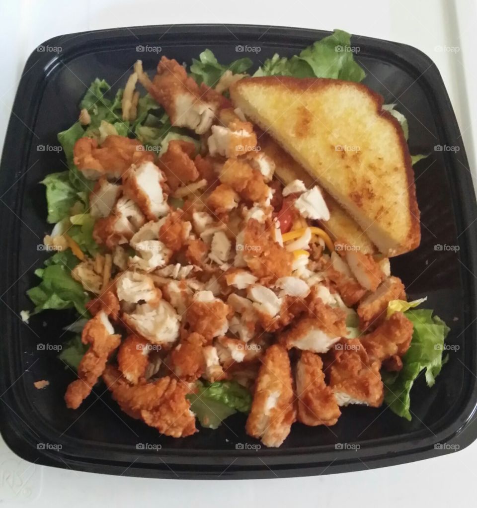 Zaxby's House Fried Chicken Salad