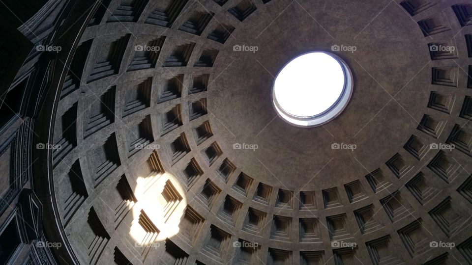 pantheon dome. traveling around italy. rome