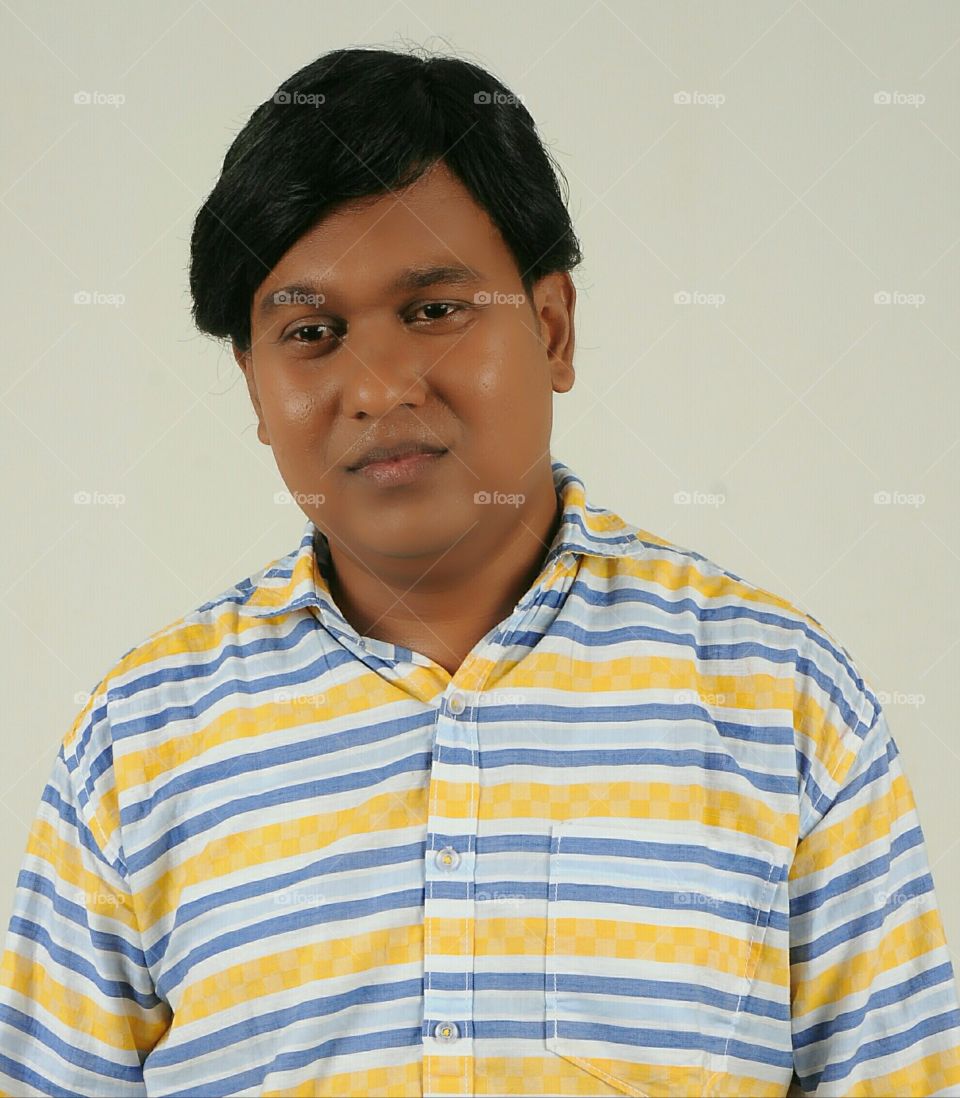 actor Varun, mo