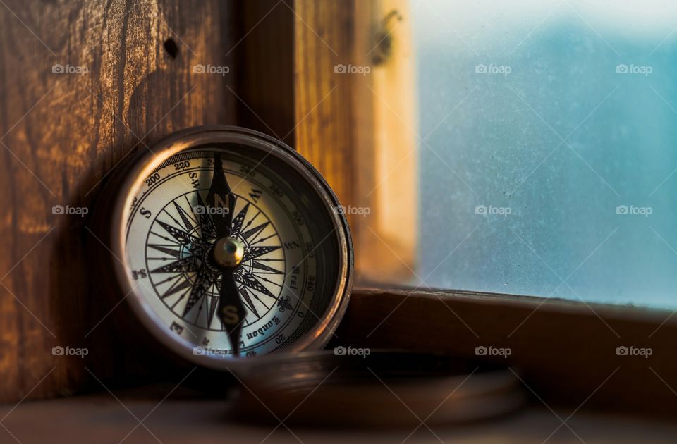 old-compass