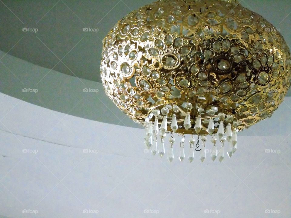 gold plafond lighting