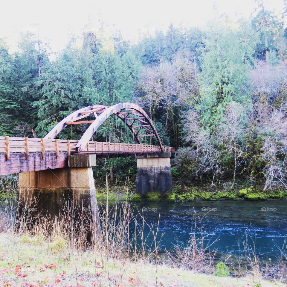 North Unpqua Walking Bridge. 