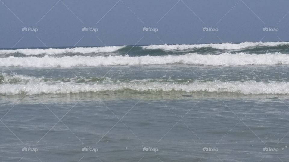 Beach Day. Waves of New Smyrna Beach
