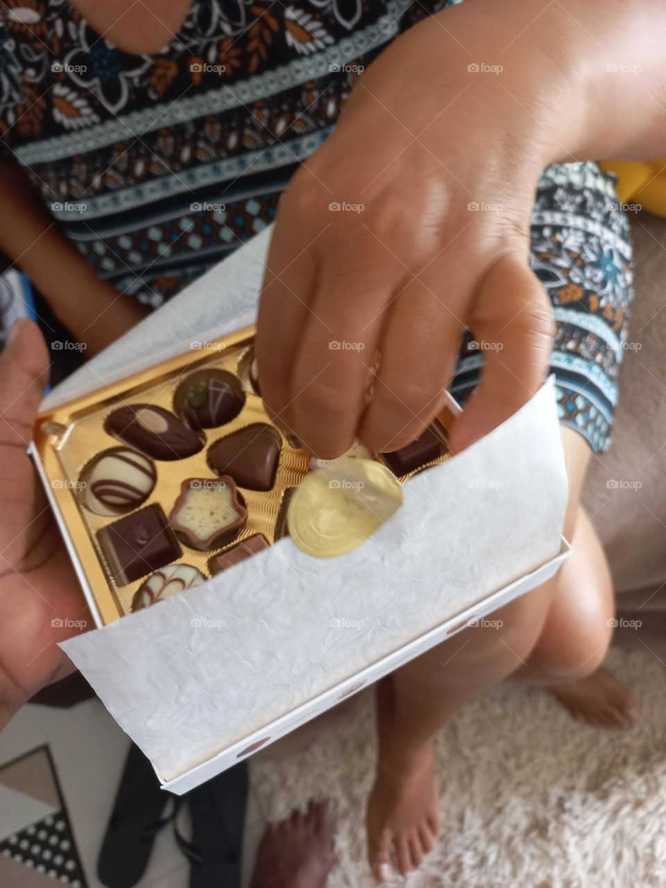 O chocolate é um dos alimentos deliciosos e saborosos que fazem bem ao coração. O cacau possui grande quantidade de flavonóides, que têm propriedades antioxidantes  que sai aliados do pleno funcionamento do nosso organismo...