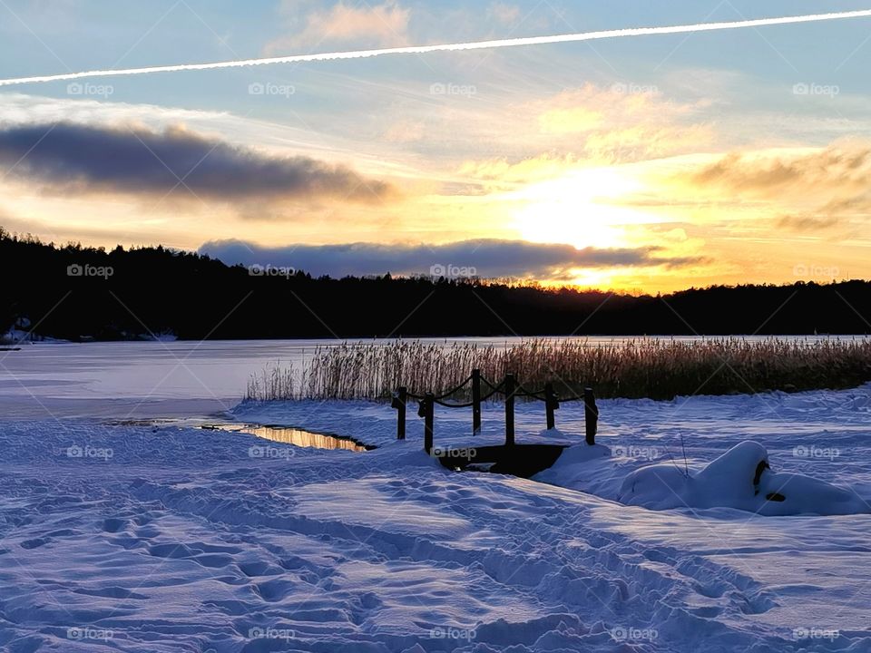 Sunset by the lake