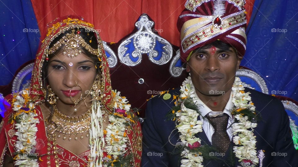 सुभाष संग रूबी
cameraman Mukesh kumar