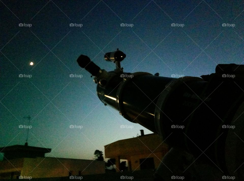 Telescope pointing at the moon