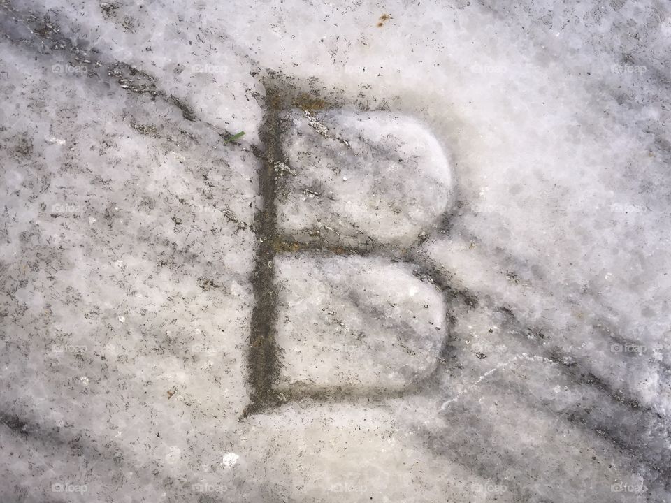 B