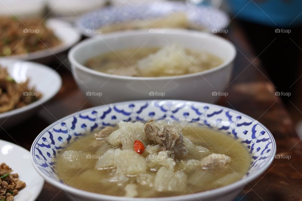 Soup boiled bamboo fiber with pork