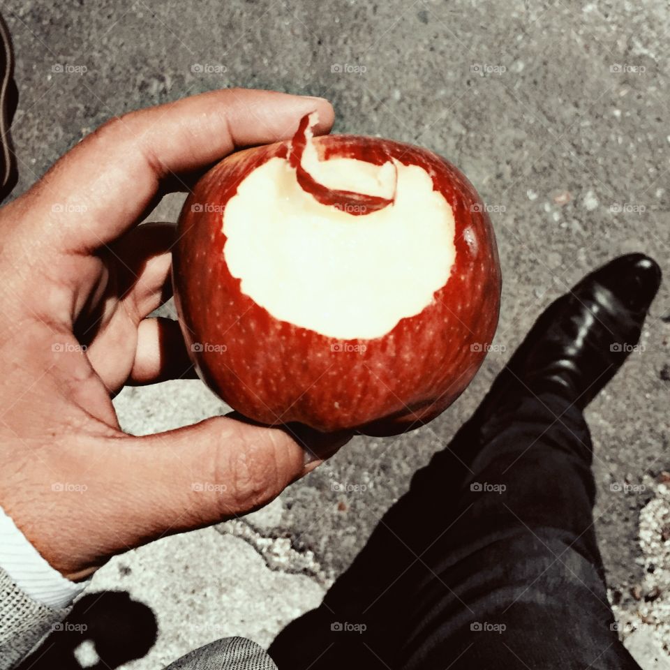 The forbidden fruit

#apple #mela #pomme #manzana #paleo #huertourbano #paleolifestyle #healthyeating #healtylife #delicious #red #fruit #yummy #enjoy #healthyfood #healthylifestyle #nutrition #enjoy #foodart #healthy #love #delicia #foodporn #food #foodphotography