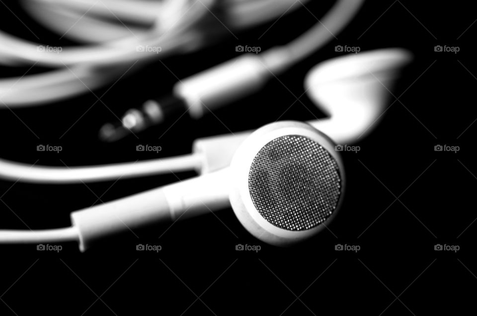 Ear buds