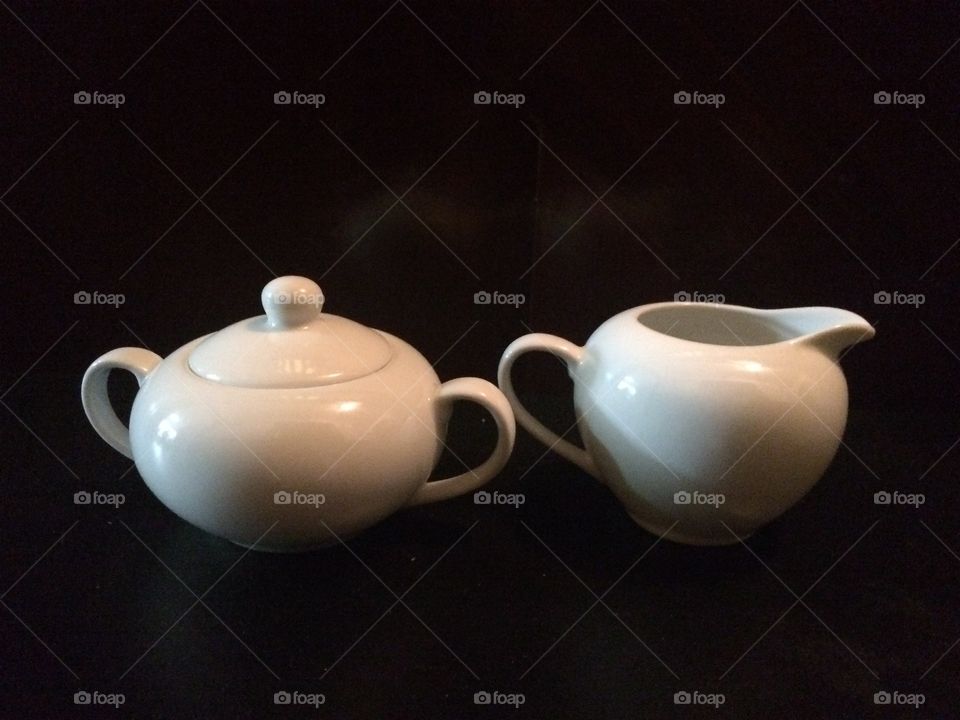Cream and sugar set 
