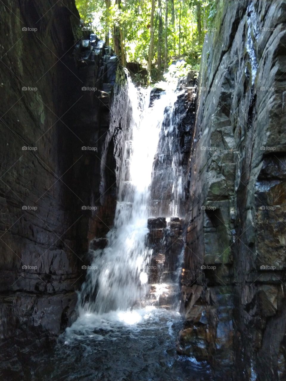 It's like a indoor mini Waterfall.. Both sides  been coverd by rocky surface.. #lovely place to have a dip 😘
