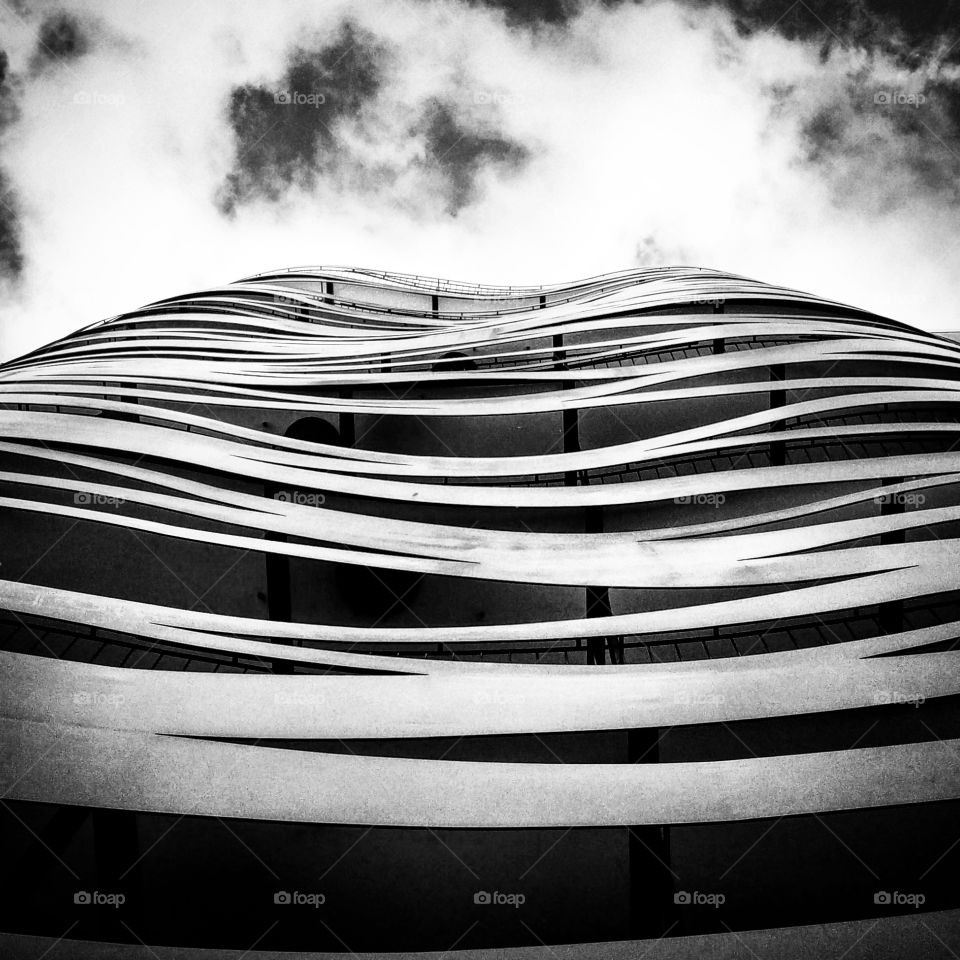 curved building