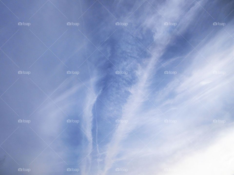 contrails