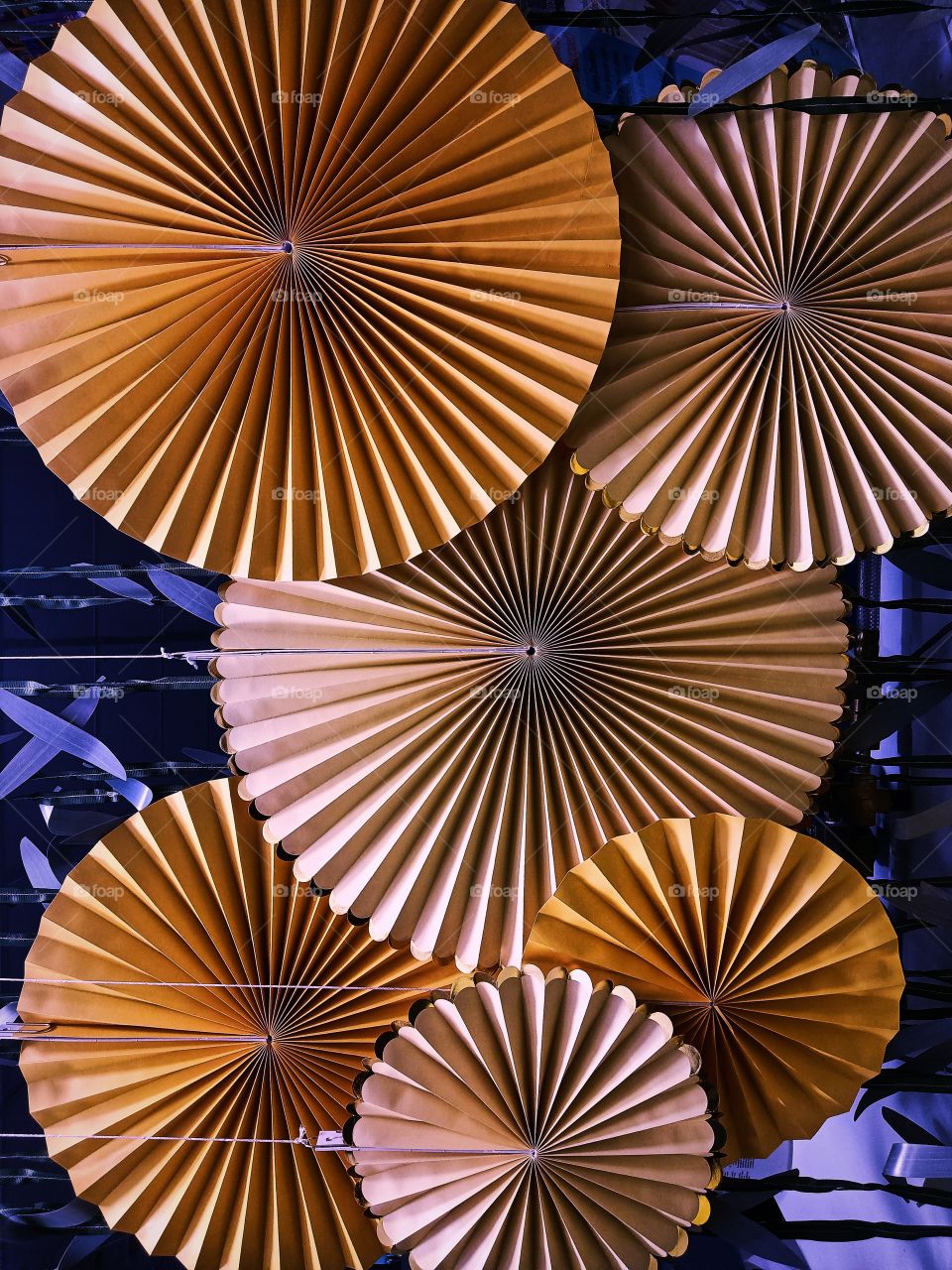 Abstract Umbrella Effect